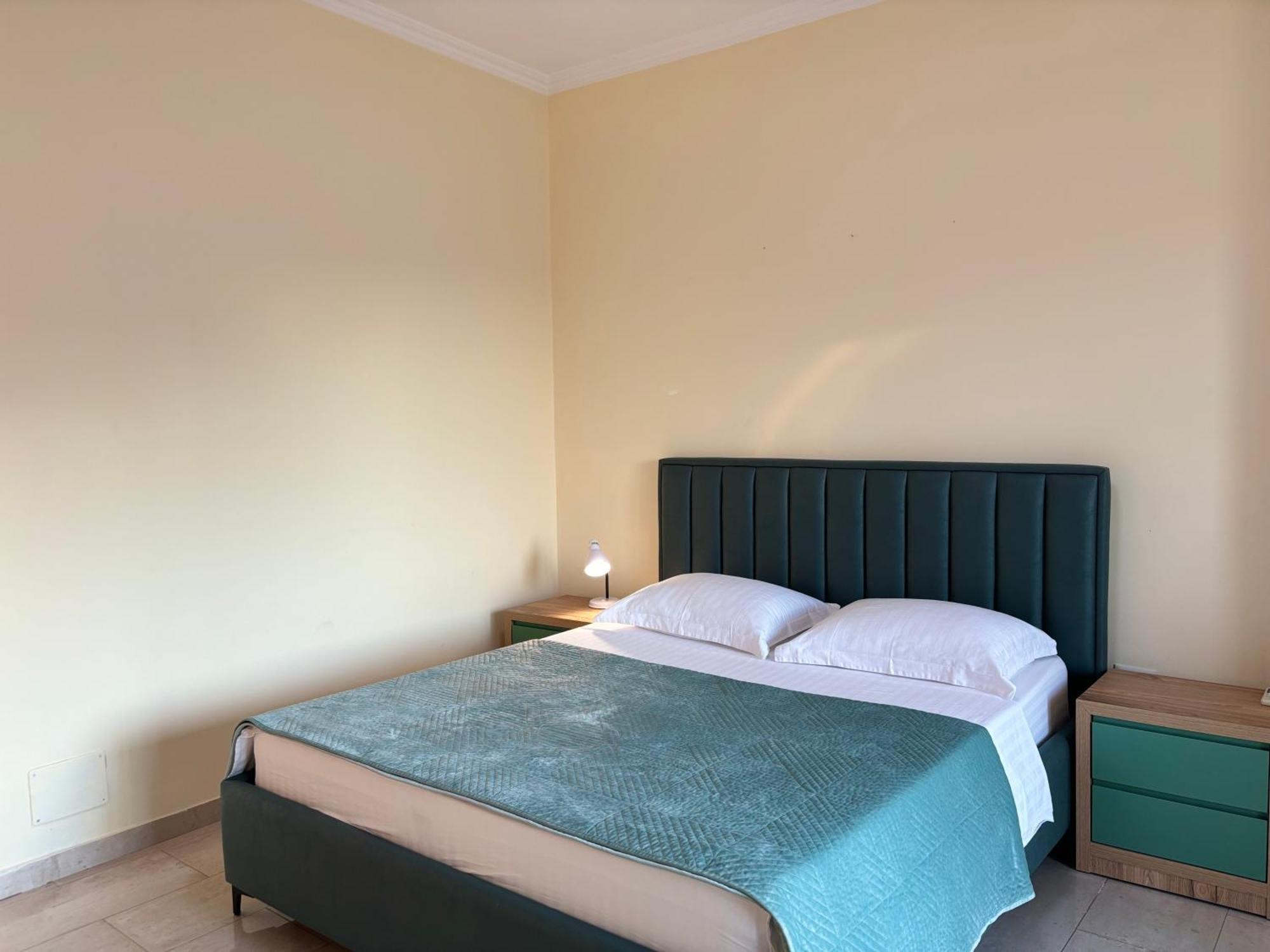 Tam 2Bdr Center Taiwan Apartment تيرانا المظهر الخارجي الصورة
