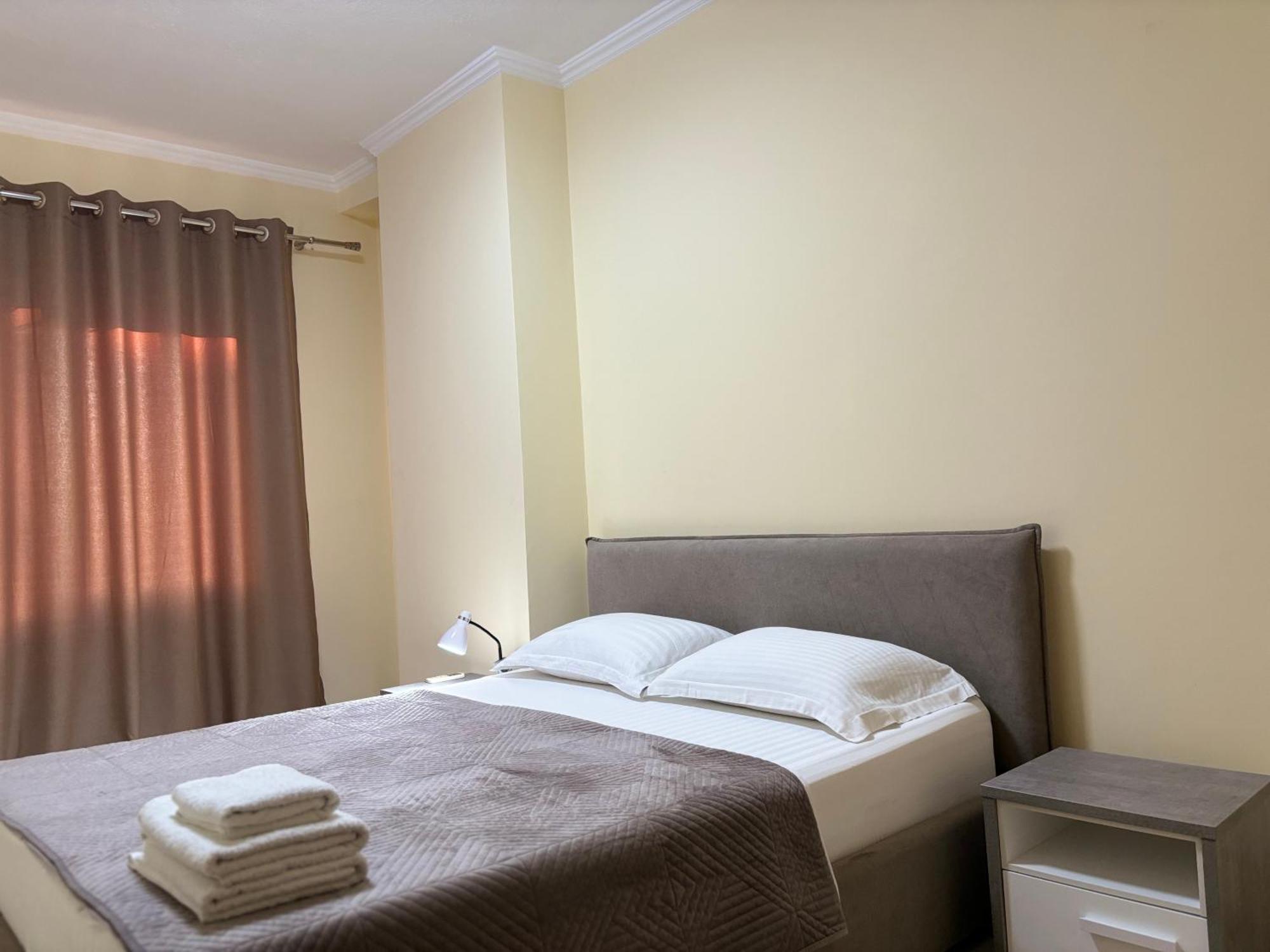 Tam 2Bdr Center Taiwan Apartment تيرانا المظهر الخارجي الصورة